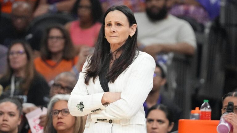 Tempo coach Brondello apologizes to Angel Reese for mid-game comment
