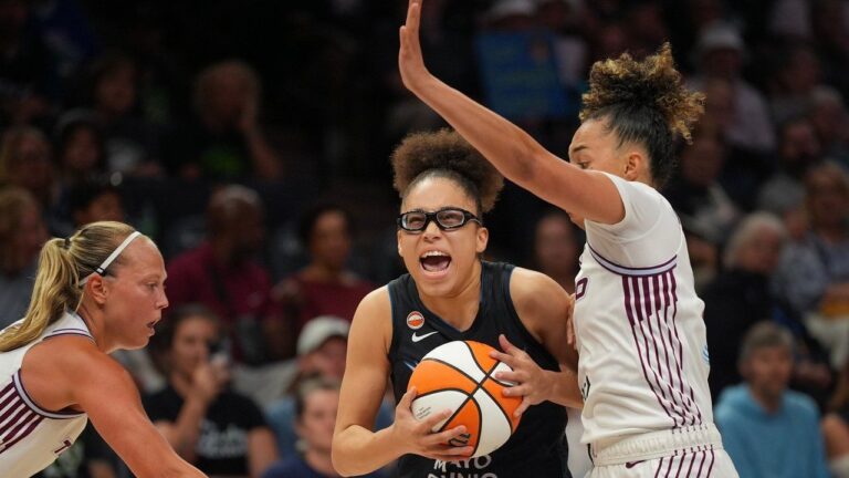 Tempo fall to Miles, Lynx for fourth straight loss