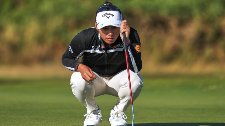 Thitikul takes two stroke lead at AIG Women’s Open