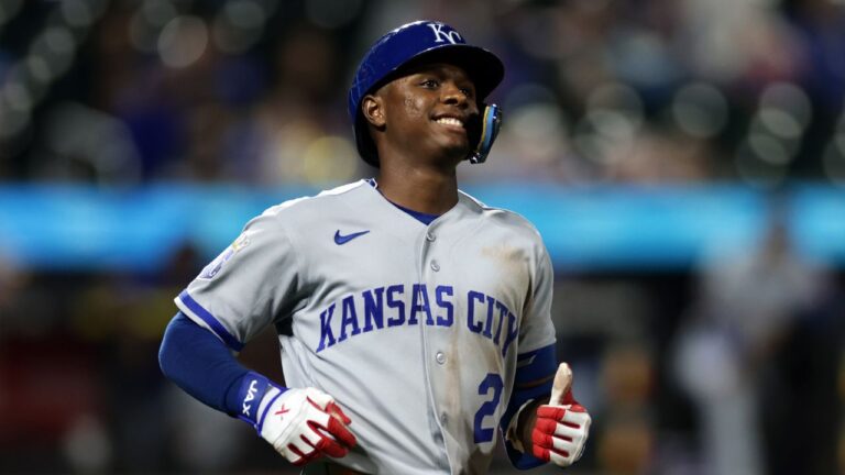 Tyler Tolbert ties MLB record, Royals rally for wild 16-12 win over Mets