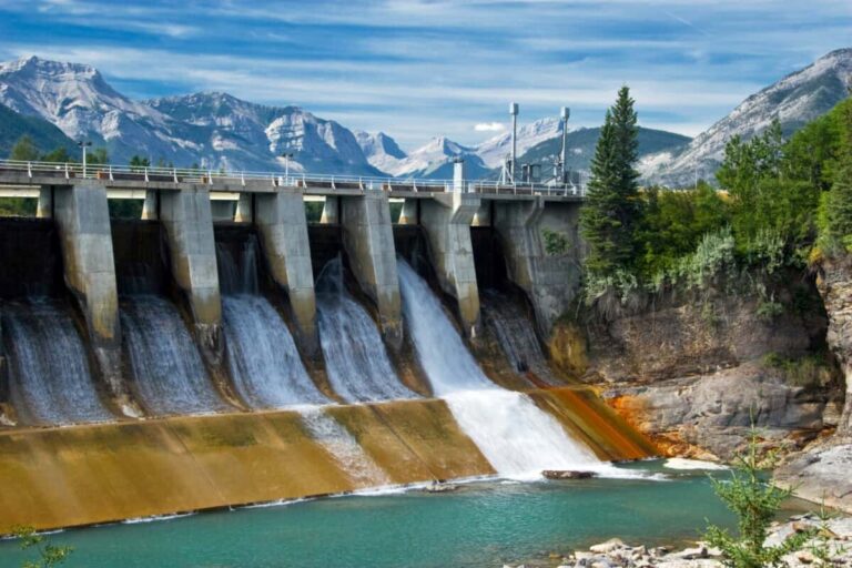 Why This Boring Utility Stock Is Starting to Look Very Profitable