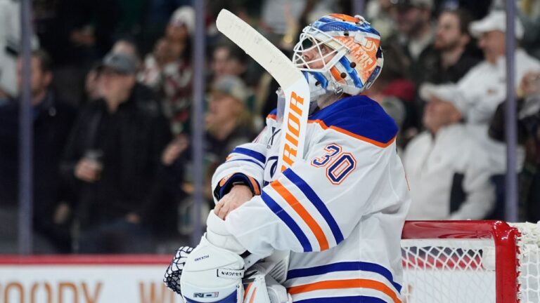 Wild sign G Calvin Pickard to one-year, $1 million contract