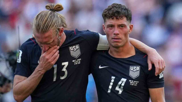World Cup Daily: U.S. crashes out, Ronaldo says farewell