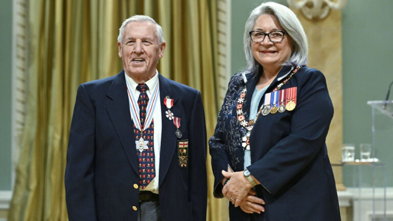 World champion curler, long-time CBC broadcaster Don Duguid dies at 90