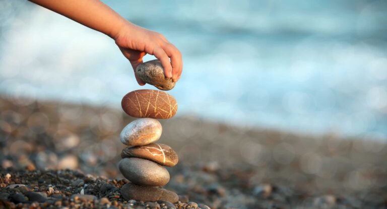 How to Build a Balanced TFSA Focused on Income and Capital Gains